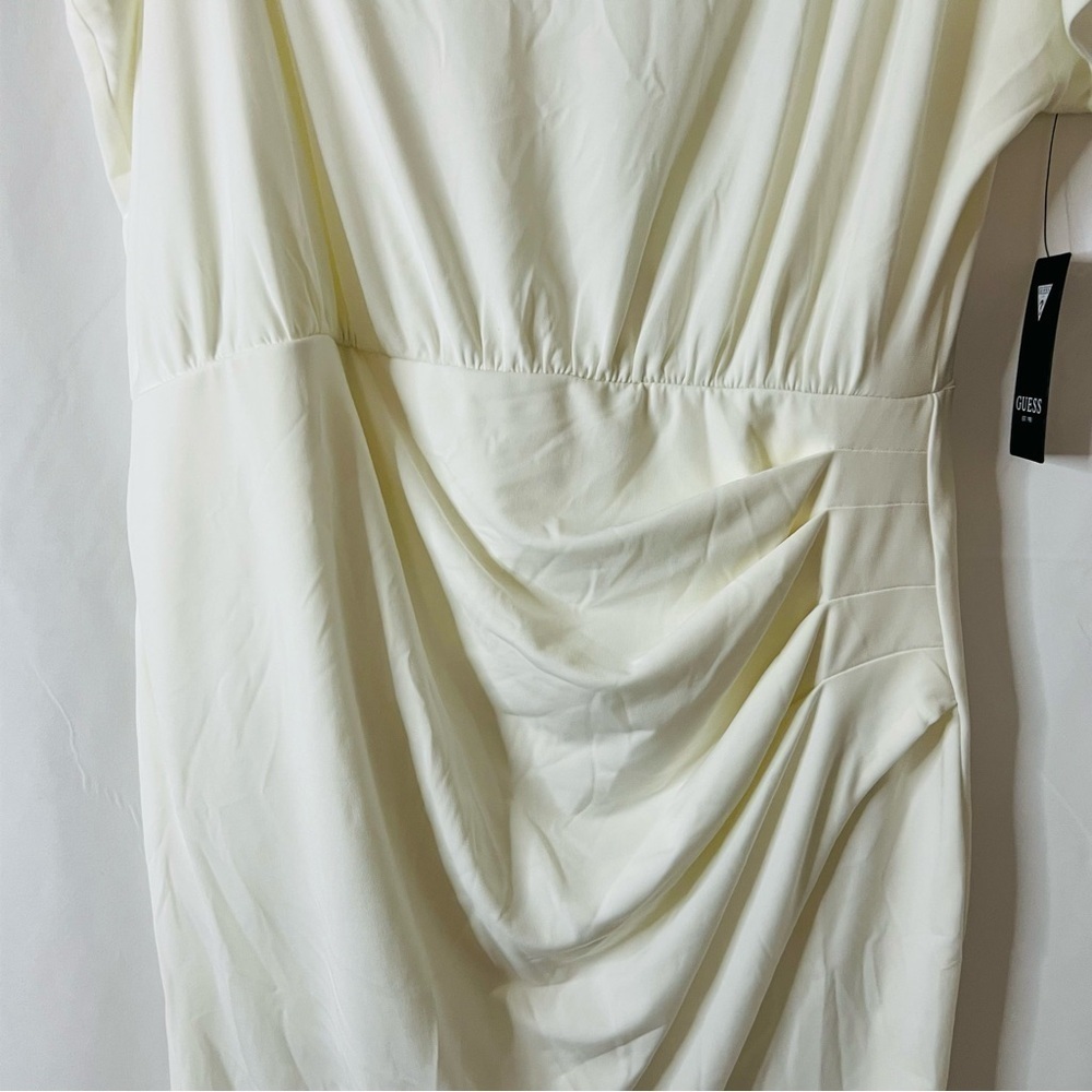 Women's GUESS One Shoulder Poly Dress w/Gold Chain Size 14 NWT's Asymmetrical - Picture 8 of 9